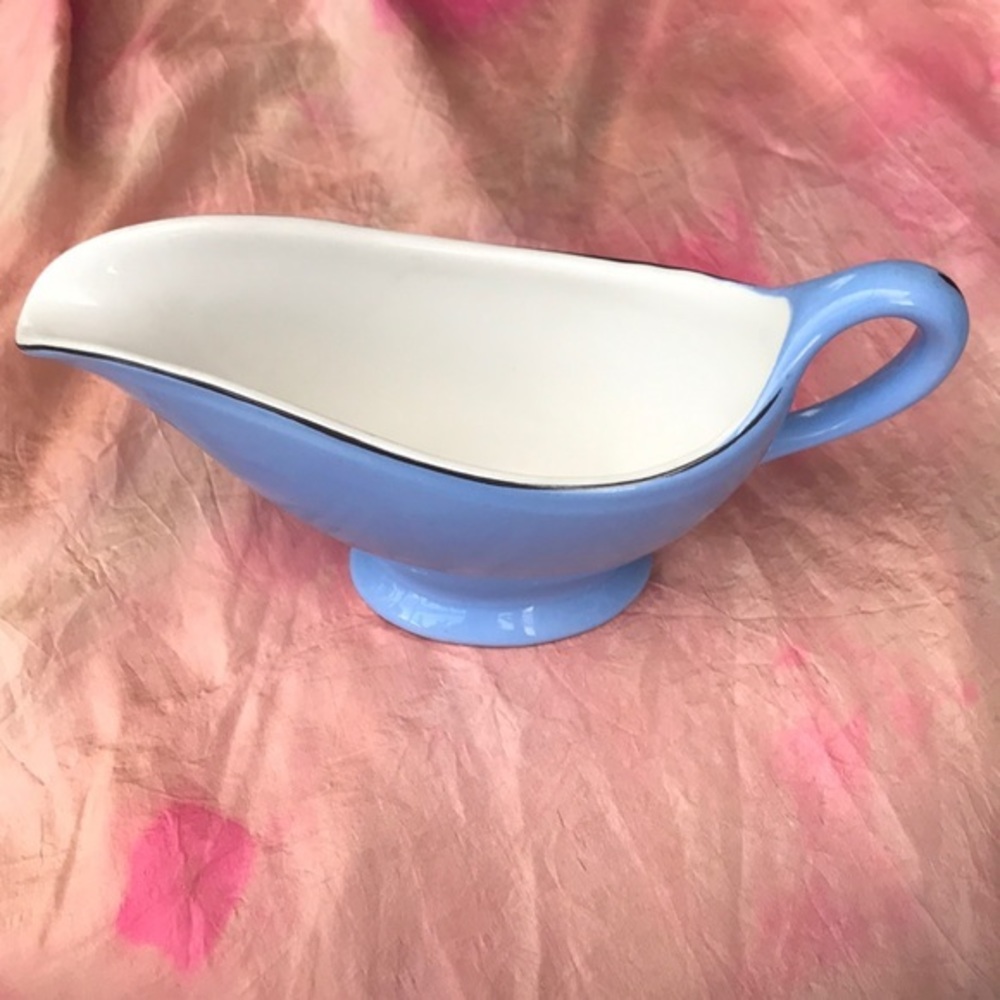 Adorable blue Sterling‎ China Gravy Boat bowl Made in the USA